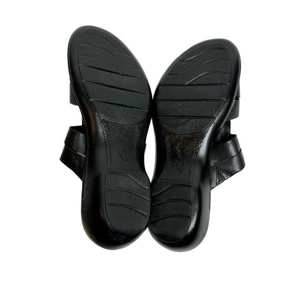 Clark’s bendables black leather wedge sandals size 6 - Picture 12 of 15